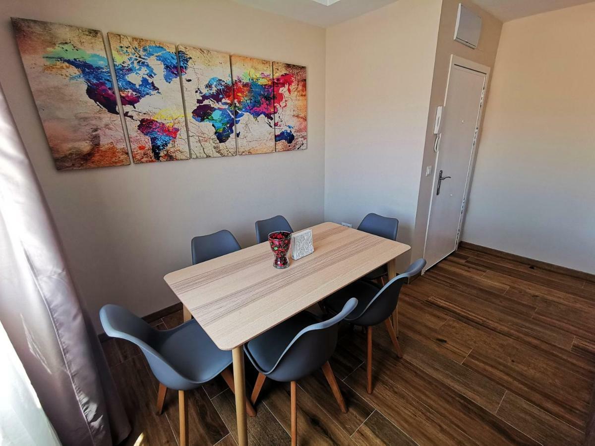 Genuar Apartments Malaga Center. Free Parking Esterno foto
